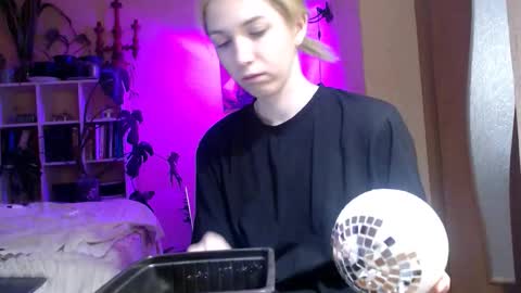 Snapshot of radish666 chatting on 03.01.26 radish666 online show from 03.01.26