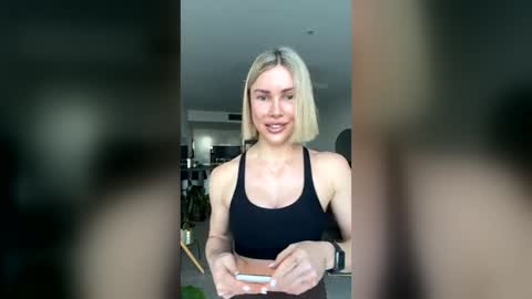 Rae online show from 07.04.26