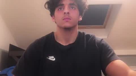 Snapshot of raes69 chatting on 12.13.24 raes online show from 12.13.24