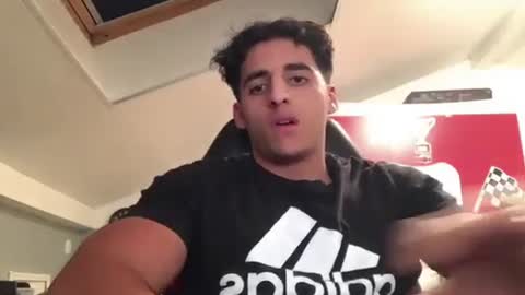 Snapshot of raes69 chatting on 01.25.25 raes online show from 01.25.25