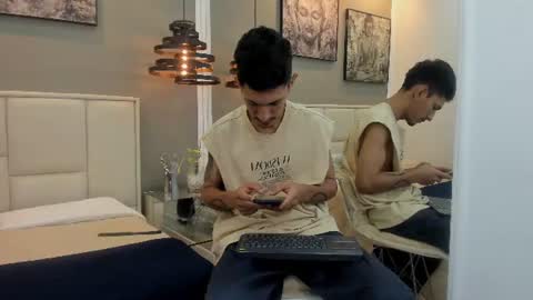 Snapshot of raf__koons chatting on 07.17.26 Raf Koons online show from 07.17.26