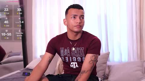 Snapshot of rafa_cruz chatting on 03.22.26 rafa_cruz online show from 03.22.26