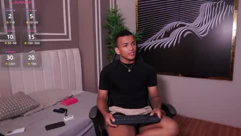 Snapshot of rafa_cruz chatting on 05.19.26 rafa_cruz online show from 05.19.26