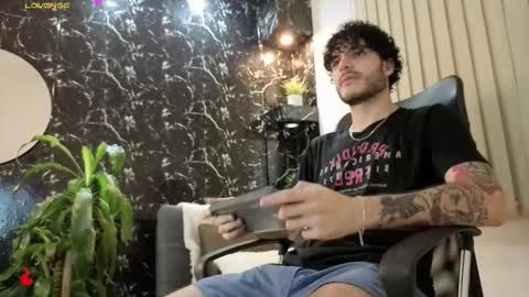 R A F A E L online show from 02.01.26