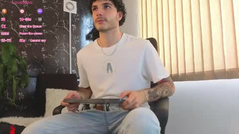 R A F A E L online show from 04.28.26