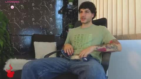 R A F A E L online show from 05.14.26