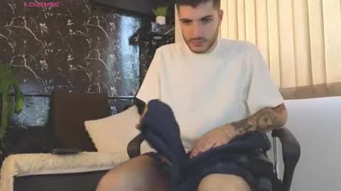R A F A E L online show from 06.20.26