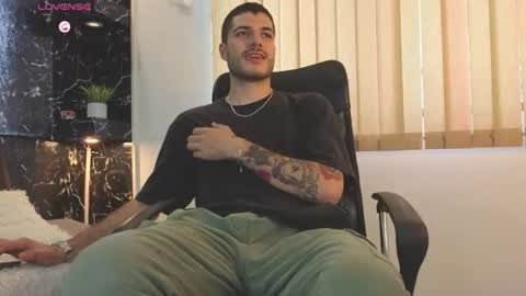 R A F A E L online show from 06.24.26