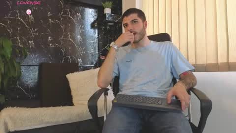 R A F A E L online show from 07.01.26