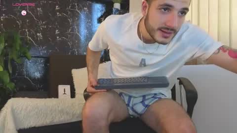 R A F A E L online show from 07.21.26
