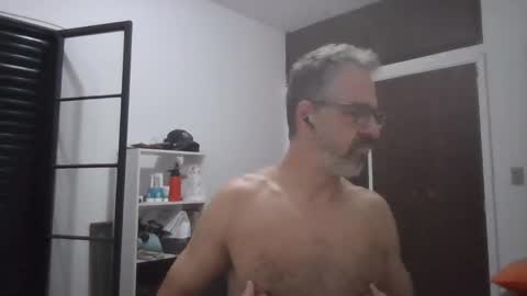 Snapshot of rafaelsel chatting on 10.18.25 Big Uncle Jungle online show from 10.18.25