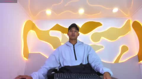 Rafael online show from 07.06.26