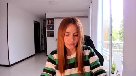 Jennyindependent model . online show from 02.13.26