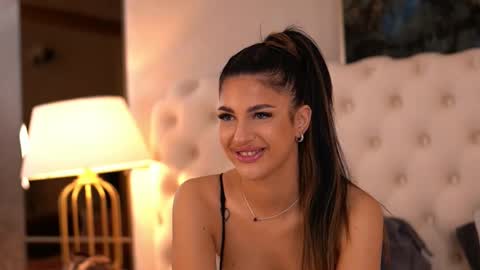 Snapshot of raisakali chatting on 02.18.25 Raisa online show from 02.18.25