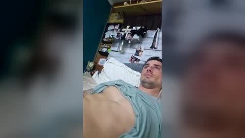 Snapshot of raiseemntherain chatting on 03.15.26 raiseemntherain online show from 03.15.26