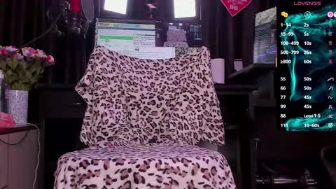 Laura online show from 02.17.26