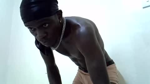 Snapshot of rakeem_1_ chatting on 02.22.25 rakeem 1  online show from 02.22.25