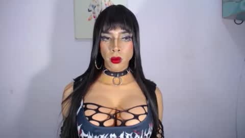 Snapshot of ramonasmit chatting on 04.25.26 RamonaSmit online show from 04.25.26