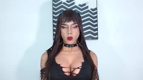 Snapshot of ramonasmit chatting on 05.16.26 RamonaSmit online show from 05.16.26