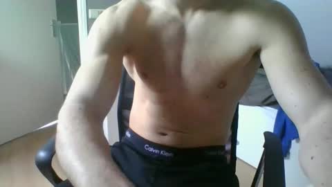 Snapshot of ramonjoosse2001 chatting on 01.08.26 ramonjoosse2001 online show from 01.08.26