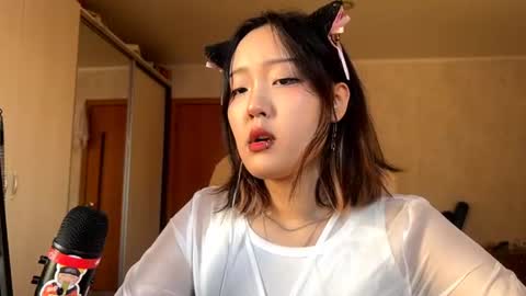Snapshot of ranaecascioli chatting on 06.30.26 Ada Kim online show from 06.30.26
