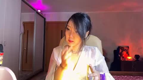 Snapshot of ranaecascioli chatting on 07.10.26 Ada Kim online show from 07.10.26