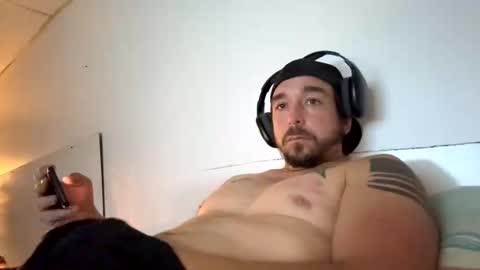 Snapshot of randallpink1111 chatting on 11.10.25 Randall Pink. online show from 11.10.25