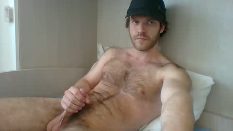 Snapshot of randomguy_42 chatting on 05.27.26 randomguy_42 online show from 05.27.26