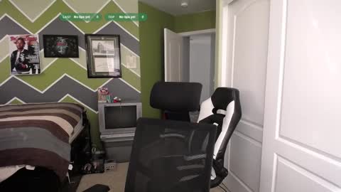 Snapshot of randomink3 chatting on 09.23.25 randomink3 online show from 09.23.25