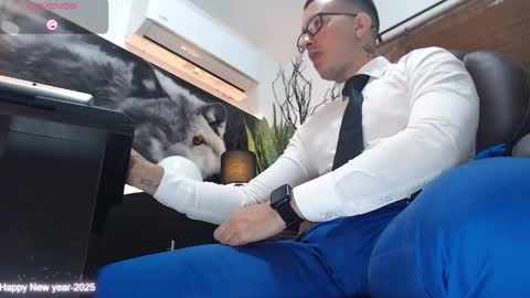 Snapshot of randylukehot chatting on 02.23.25 randylukehot online show from 02.23.25