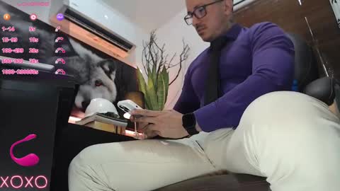 Snapshot of randylukehot chatting on 09.26.25 randylukehot online show from 09.26.25