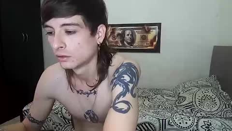 Snapshot of rangel_sex chatting on 10.17.25 Rangel and Lola online show from 10.17.25