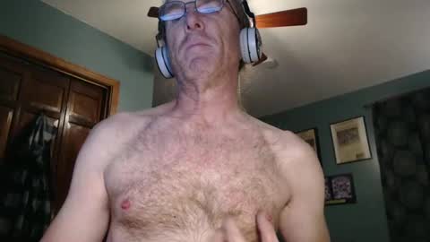 Snapshot of ranger510 chatting on 12.01.24 Ranger510 online show from 12.01.24