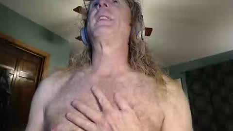 Snapshot of ranger510 chatting on 12.12.24 Ranger510 online show from 12.12.24