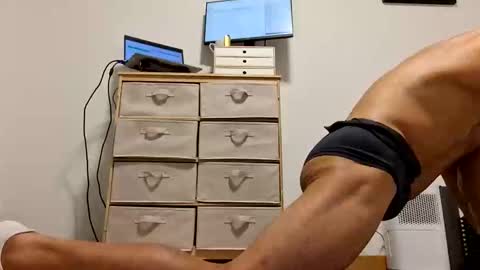 Snapshot of rapidturtles chatting on 12.03.25 rapidturtles online show from 12.03.25