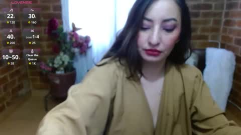 Snapshot of raquel_gh chatting on 02.22.26 Raquel online show from 02.22.26