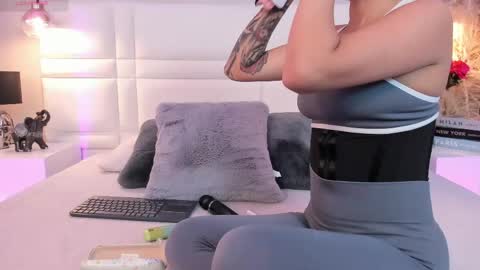 raquel Hyde online show from 05.21.26