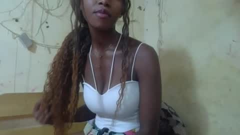 Snapshot of rasoanirinaa chatting on 05.06.26 rasoanirinaa online show from 05.06.26