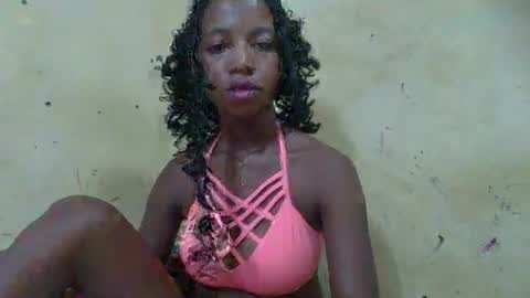 Snapshot of rasoanirinaa chatting on 05.22.26 rasoanirinaa online show from 05.22.26