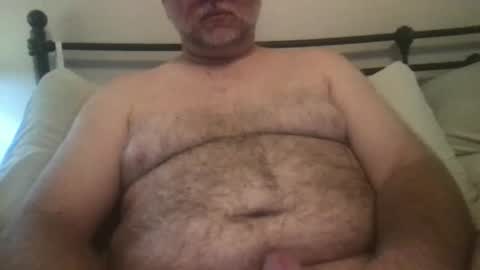 Snapshot of rattoy19 chatting on 09.25.25 Rattoy online show from 09.25.25