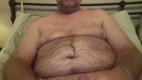 Snapshot of rattoy19 chatting on 10.17.25 Rattoy online show from 10.17.25