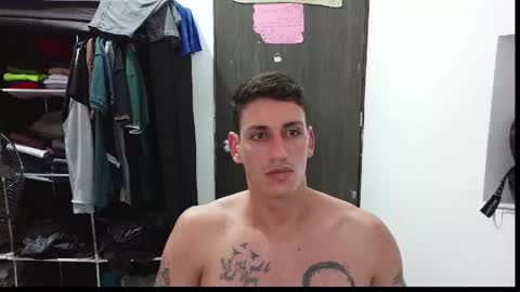 Snapshot of raul240335 chatting on 05.18.26 Raul online show from 05.18.26