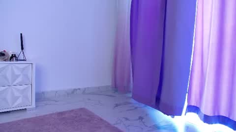 Raven Foxxy online show from 06.11.26