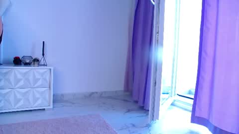 Raven Foxxy online show from 06.24.26