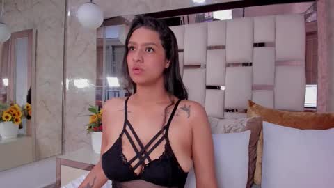 Snapshot of ravenbloodd chatting on 02.21.26 Raven online show from 02.21.26