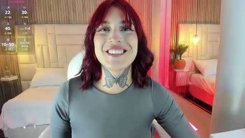 Snapshot of ravenn21 chatting on 02.21.26 Raven online show from 02.21.26