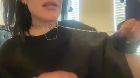 Raven Ray online show from 02.16.26