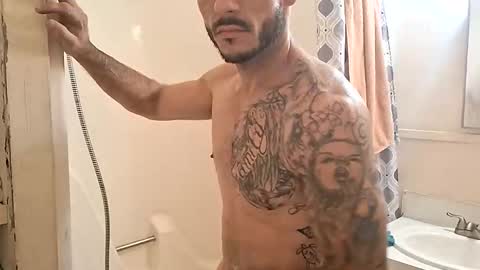 Snapshot of ravenwings5235 chatting on 10.22.25 ravenwings5235 online show from 10.22.25