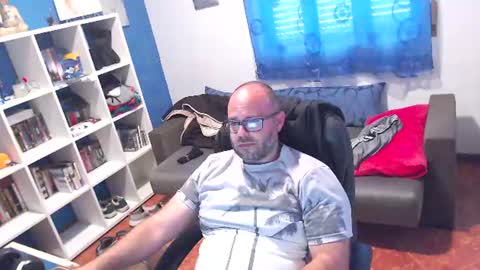 ravingr3d3 online show from 06.25.26