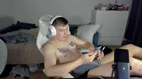 Ray online show from 10.08.25